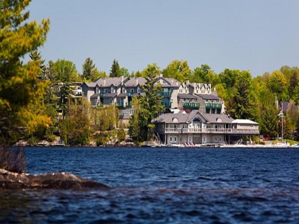 Taboo Muskoka Hotel Gravenhurst Eksteriør billede
