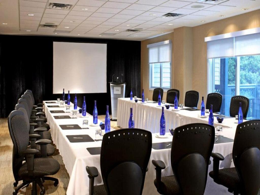 Taboo Muskoka Hotel Gravenhurst Eksteriør billede