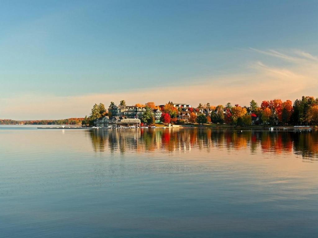 Taboo Muskoka Hotel Gravenhurst Eksteriør billede