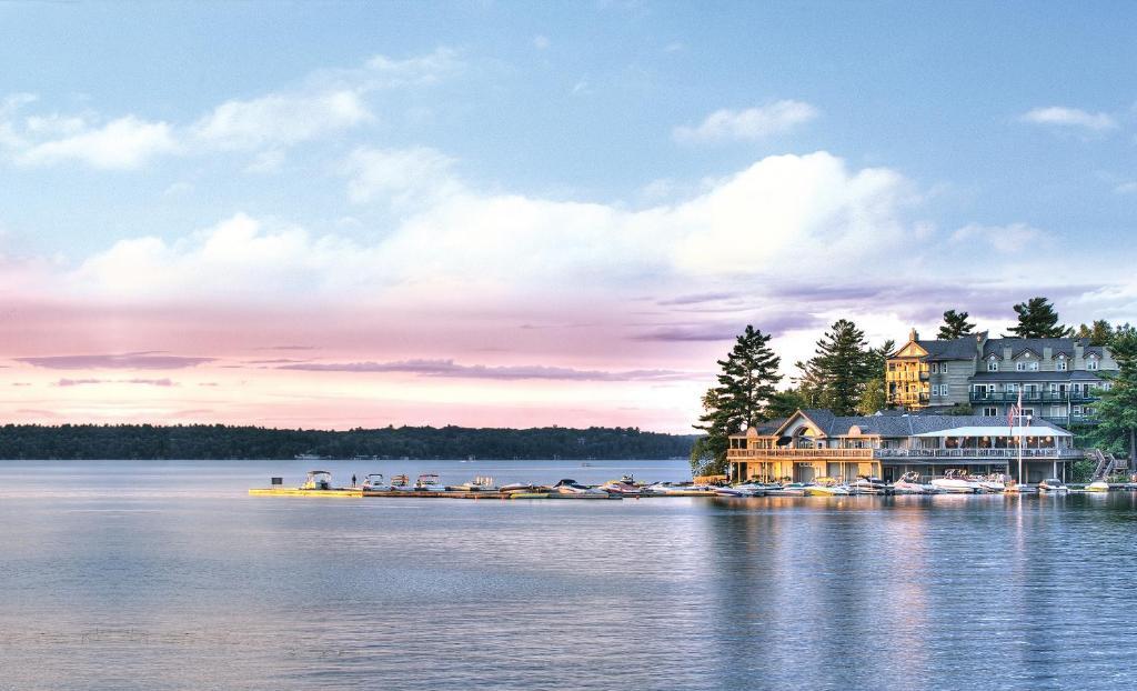 Taboo Muskoka Hotel Gravenhurst Eksteriør billede