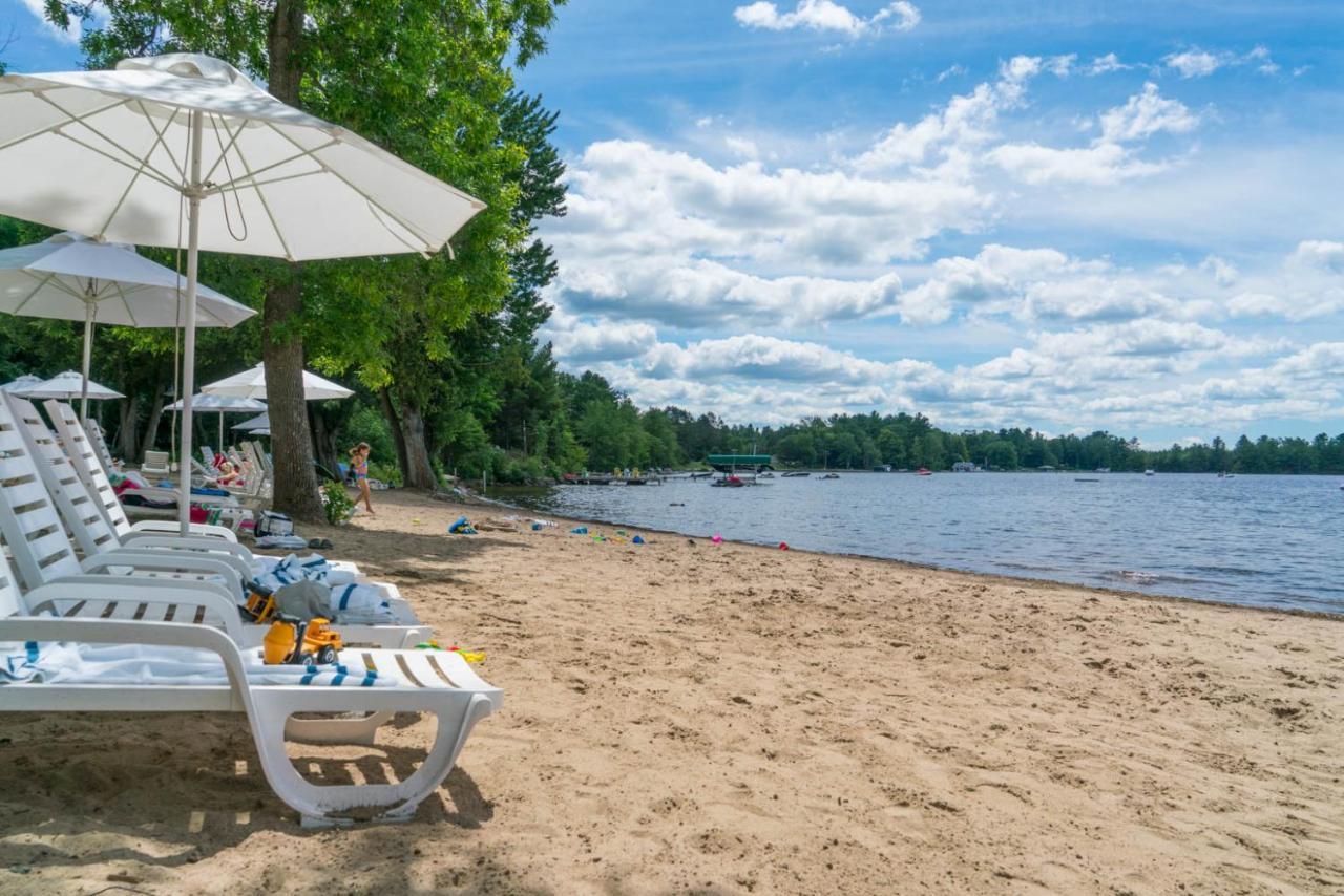 Taboo Muskoka Hotel Gravenhurst Eksteriør billede